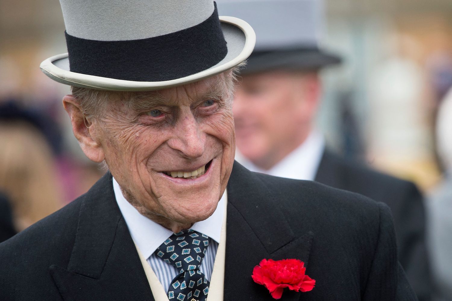 (FILES) In this file photo taken on May 16, 2017 Britain's Prince Philip, Duke of Edinburgh greets guests at a garden party at Buckingham Palace in London on May 16, 2017. - Queen Elizabeth II's husband Britain's Prince Philip, Duke of Edinburgh has died, Buckingham Palace announced on April 9, 2021. (Photo by Victoria Jones / POOL / AFP)