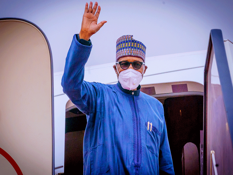 82b2319a-buhari-waving