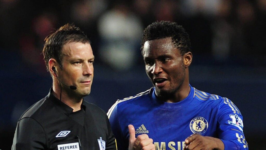 Mark-Clattenburg_Mikel-Obi