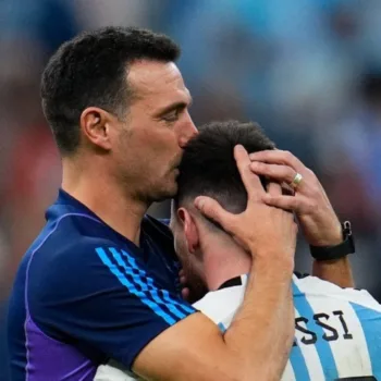 Scaloni and Messi/India Posts