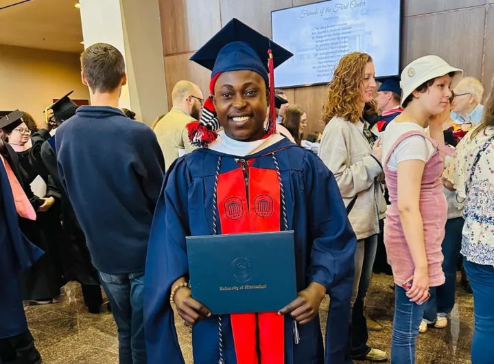 Odinakachukwu Ezeh poses for a picture during graduation/Instagram @odinakachukwu_ezeh