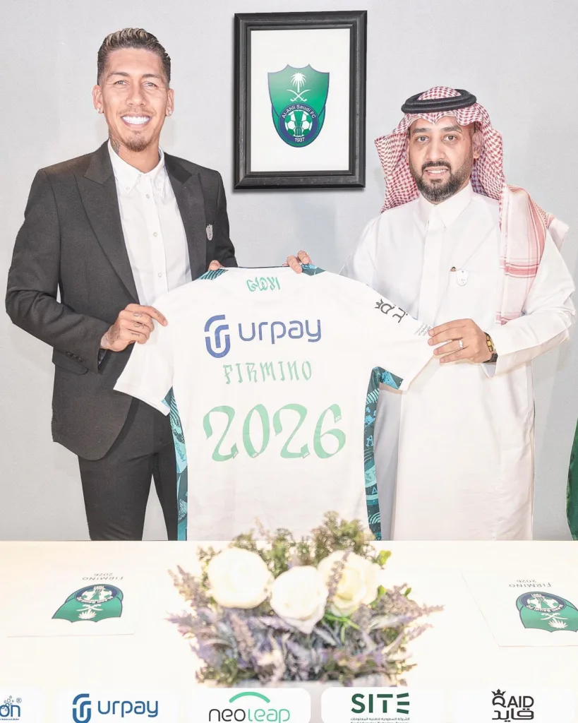 Bobby Firmino unveiled as an Al Ahli player/Instagram @fabrizioromano