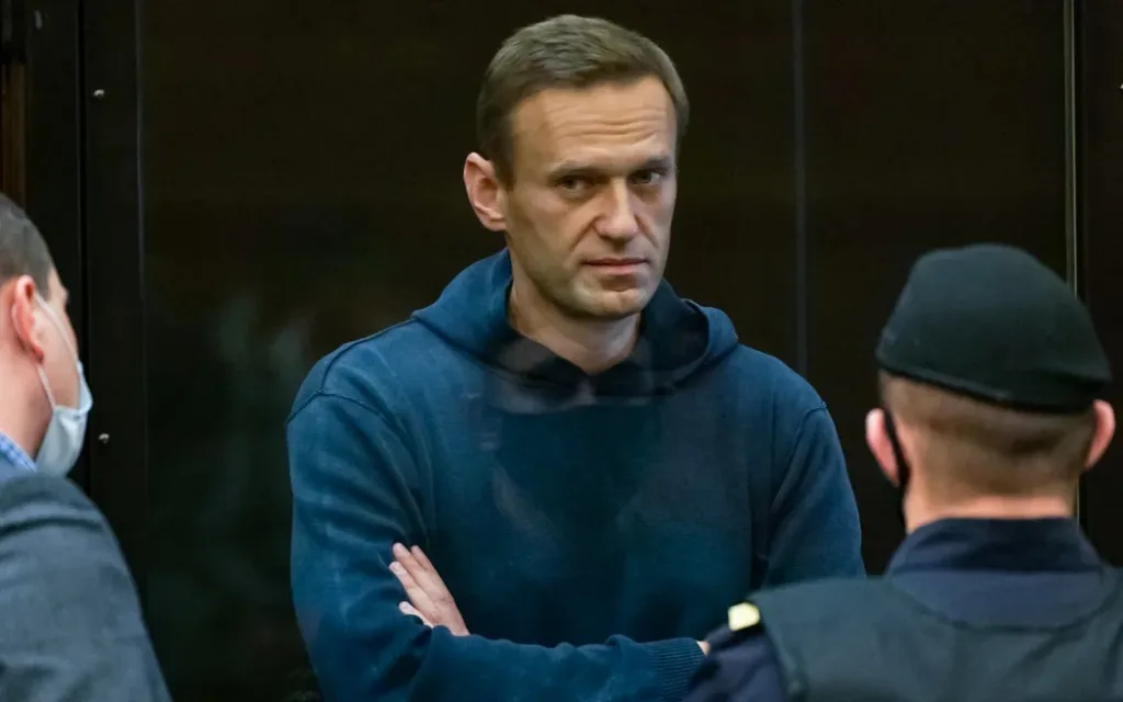 Navalny died after a brief walk in a Siberian prison/AFP