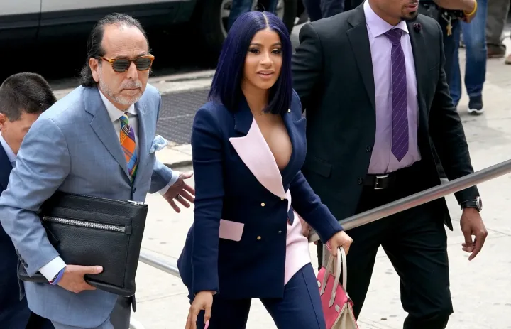 Cardi B would face charges for assault and battery/Lionscrib