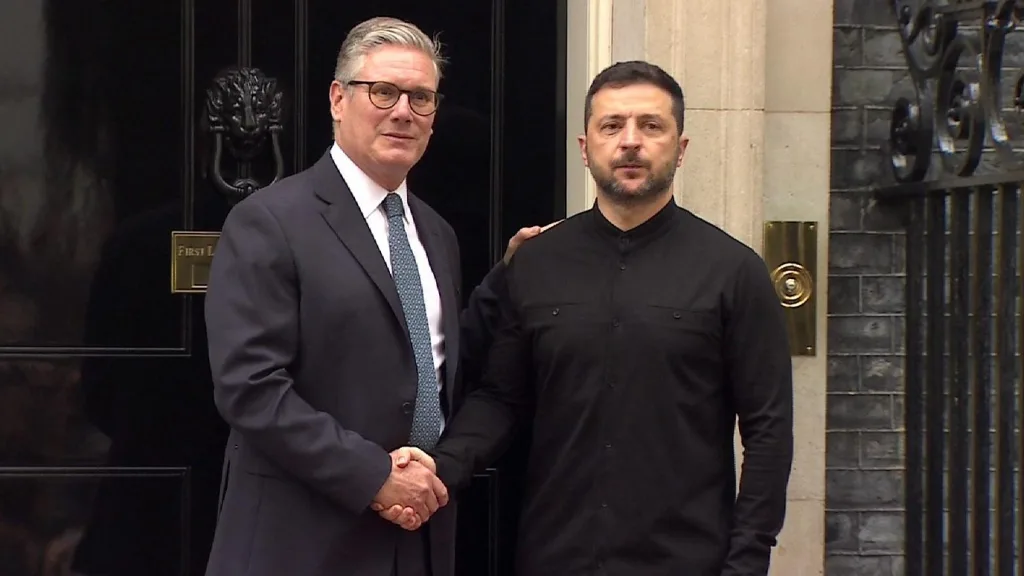 UK Prime Minister Keir Starmer and Zelenskiy/BBC