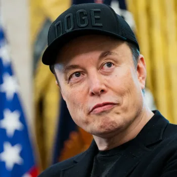 Elon Musk is the first person to hit a net worth of half a trillin dollars/White House
