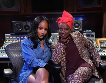 Angélique Kidjo and Ayra Starr pose for a picture in the studio/Instagram @angeliquekidjo