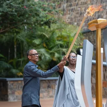 President Paul Kagame and First Lady Jeannette Kagame light the Flame of Hope during the commemoration of the Rwandan genocide in 2025/Photo: Instagram @paulkagame