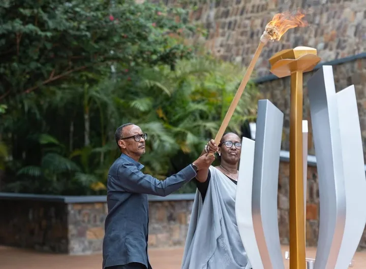 President Paul Kagame and First Lady Jeannette Kagame light the Flame of Hope during the commemoration of the Rwandan genocide in 2025/Photo: Instagram @paulkagame