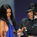 Janet Jackson honours Teyana Taylor with the Icon of the Year Award at the BET Awards 2026/Getty Images