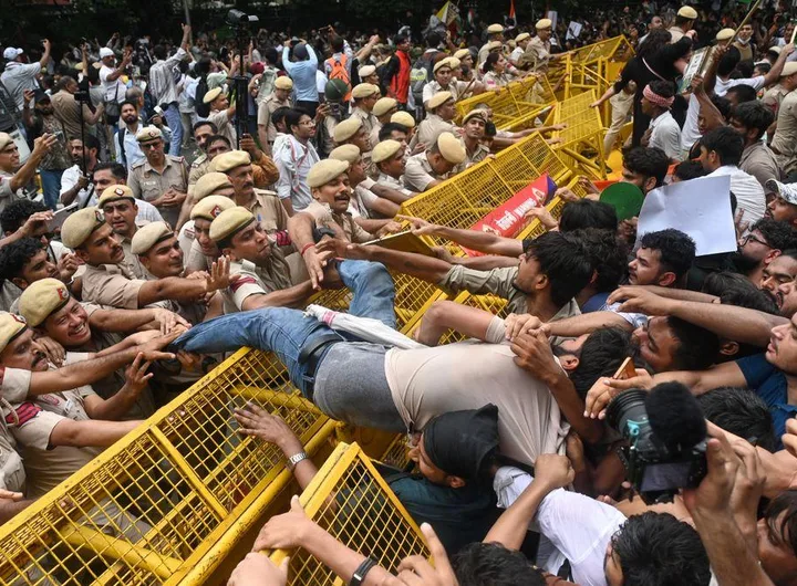 Protesters clash with police in India/Photo: Wral