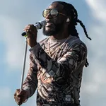 Burna Boy is the first artist to perform in an NFL Paris Halftime Show/Photo: Getty