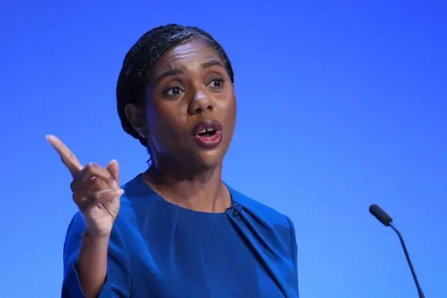 Closing out the Conservative Party conference in Birmingham, Kemi Badenoch takes the stage for her keynote address/ Photo: Christopher Furlong via Getty Images